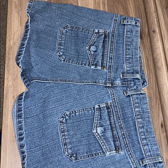 Jean shirts - Picture 3 of 3